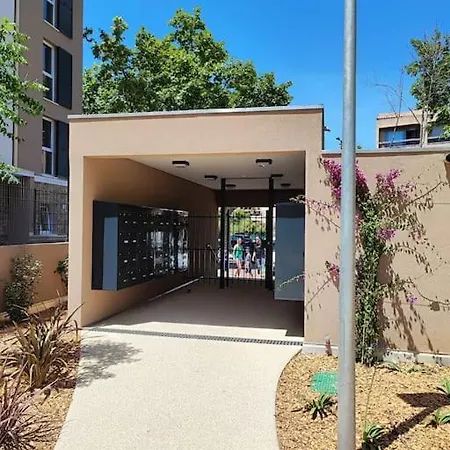 Apartamento A 150m De La Plage Et Classe 3 Etoiles Fréjus